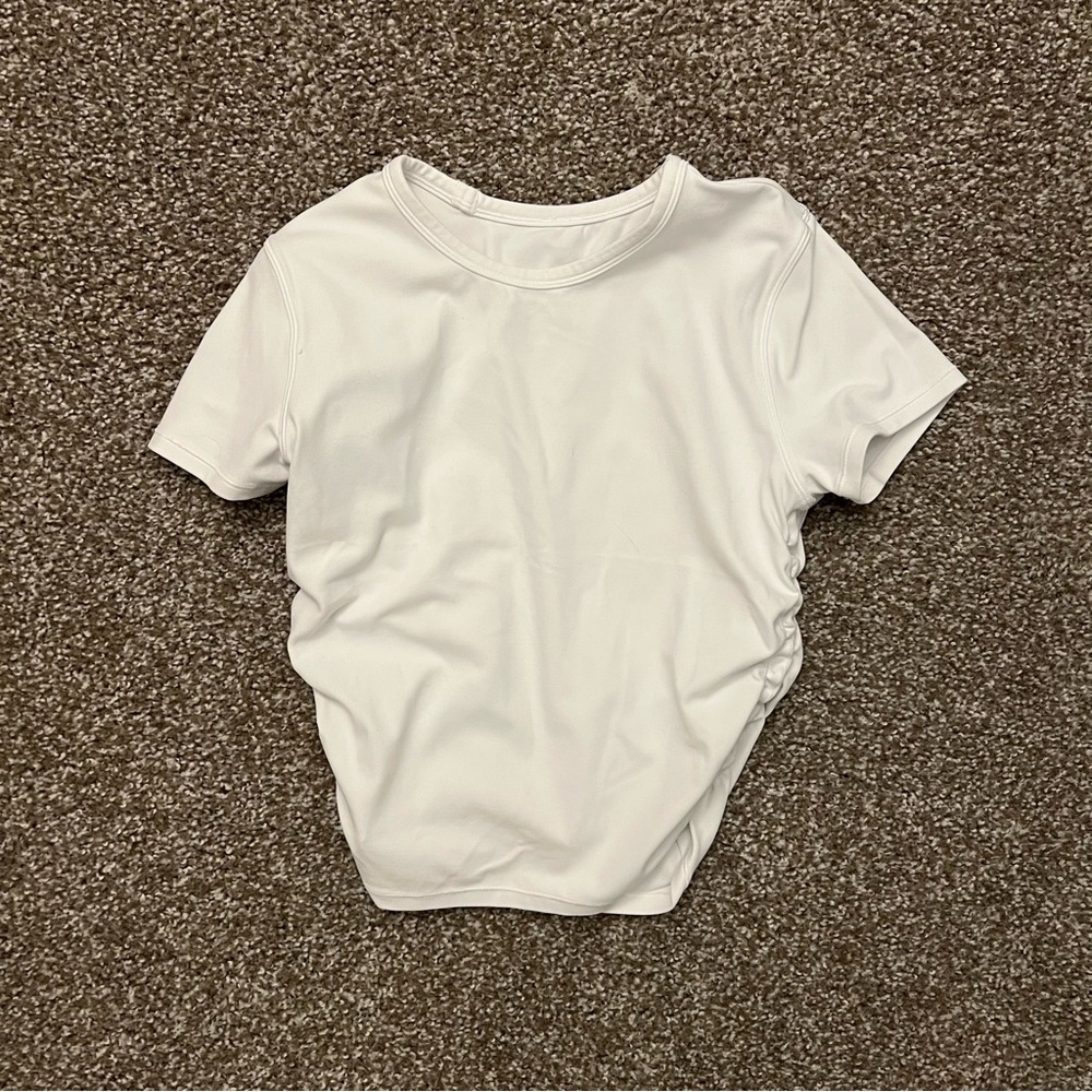 Lululemon T-Shirt